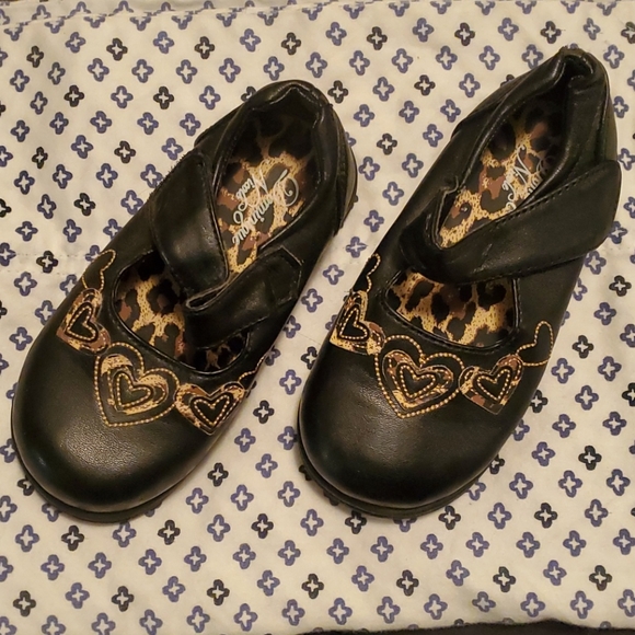 Kids shoes - Picture 1 of 4